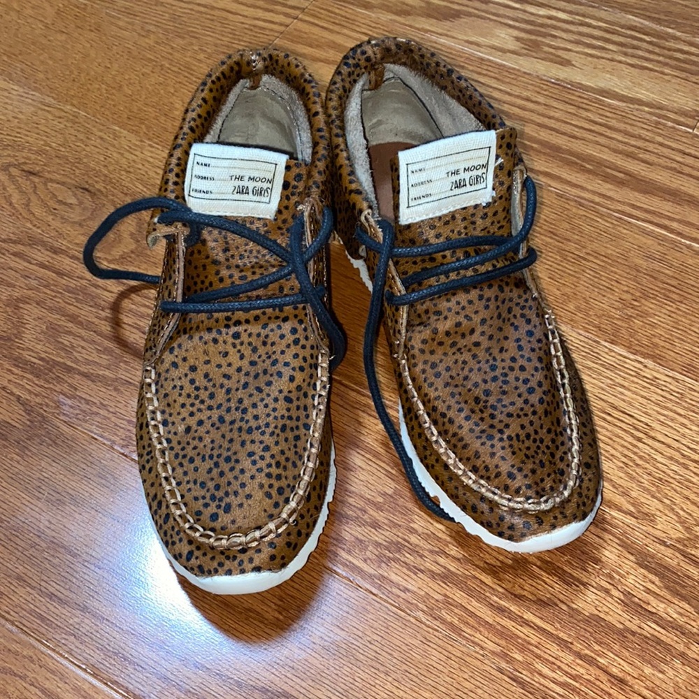 Zara Leopard Print shoes